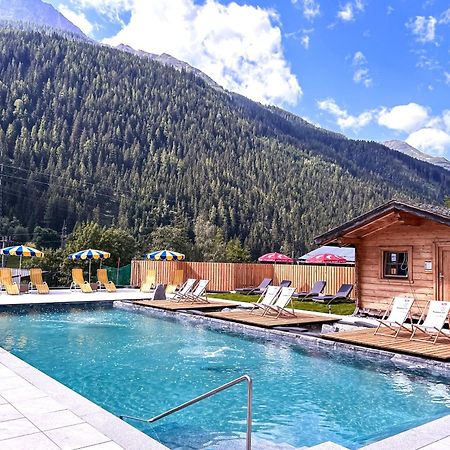 Hotel Traube Петтной-ам-Арльберг Екстер'єр фото